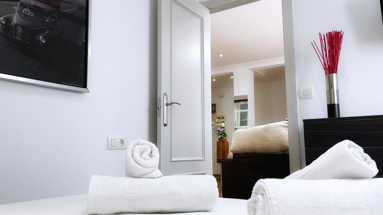 Appartamento Uribarri A Vivienda Turistica Urbana Con Wifi Bilbao Esterno foto